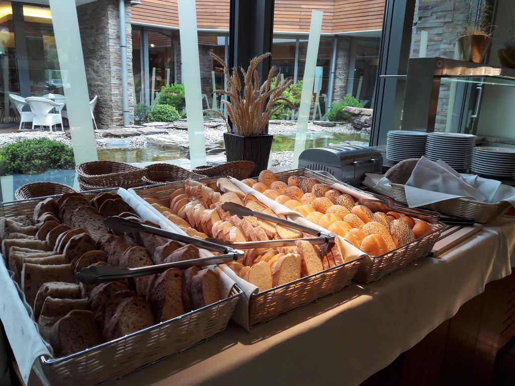 Terme Zrece - Hotel Atrij Eksteriør billede